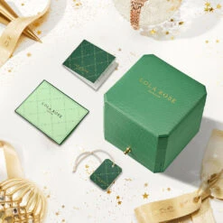 Malachite Watch With Zircon -Jewelry Shop 420f67dc9d0d19c591e29833679155da 730ec47c 9bf4 4404 aaf4 e2b5a3edd2e8 3