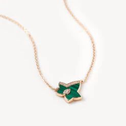 Malachite Simple Leaf Necklace -Jewelry Shop MalachiteSimpleLeafNecklace2