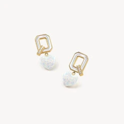 Mother-of-Pearl Earring -Jewelry Shop White MotherofPearlEarring2